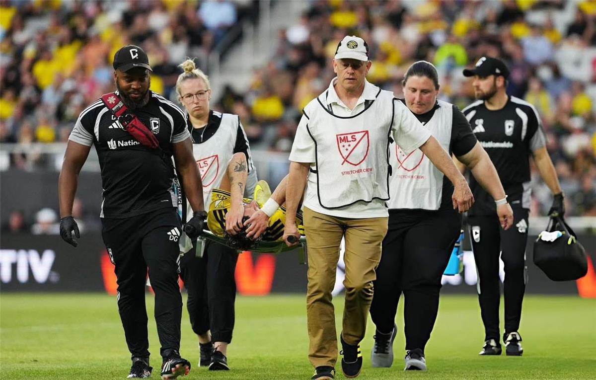 وسام أبو علي يتعرض لإصابة قوية أمام أولارندو سيتي