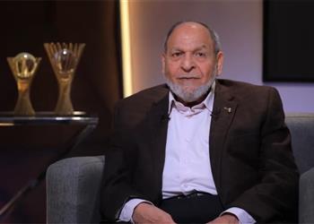 طه إسماعيل يوجه رسالة إلى لاعبي الأهلي وتوروب ويصرح قرارات الإدارة غير موفقة