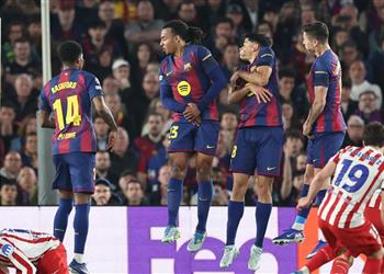 موقف برشلونة من رفض يويفا شكواهم ضد حكم مباراة أتلتيكو مدريد