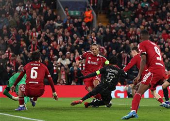 فيديو موسم صفري محمد صلاح يودع دوري أبطال أوروبا في ليلة سقوط ليفربول أمام باريس سان جيرمان