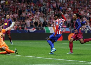 فيديو ثنائية لا تكفي برشلونة يفوز وأتلتيكو مدريد يتأهل لنصف نهائي دوري أبطال أوروبا