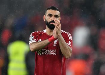 فيديو لاعب باريس سان جيرمان يطلب قميص محمد صلاح