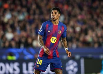 ليفاندوفسكي يحدد موقفه من عرض برشلونة لتمديد عقده وتطورات مفاجئة بشأن راشفورد