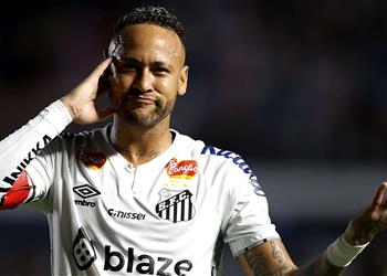 نيمار لاعب برشلونة أحد أعظم مواهب كرة القدم على مر التاريخ
