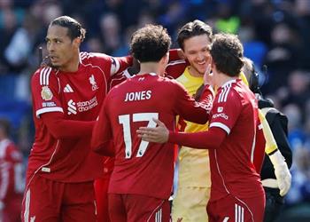 رجل مباراة ليفربول وإيفرتون في الدوري الإنجليزي