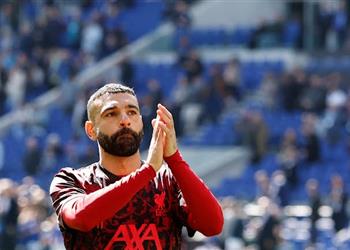 مايكل أوين وكاراجر يشيدان بأداء محمد صلاح أمام إيفرتون في الدوري الإنجليزي