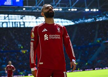 جماهير ليفربول تكافئ محمد صلاح بعد هدفه أمام إيفرتون