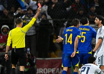 موندو طرد باستوني قد يكرر سيناريو لويس سواريز مع برشلونة