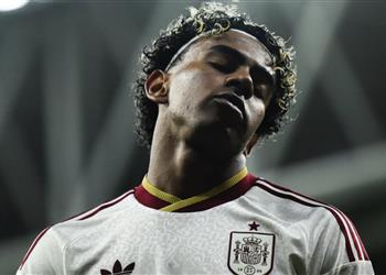 والد لامين يامال يعلق على أزمة العنصرية في مباراة مصر وإسبانيا