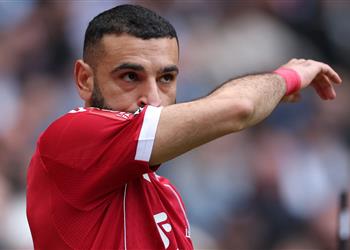 باريس سان جيرمان يهدد مساعي ليفربول لضم بديل محمد صلاح