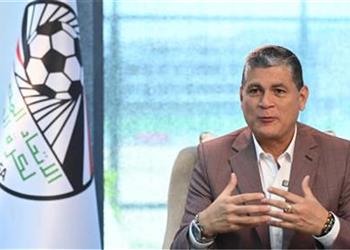 أوسكار رويز يشعل معسكر بورسعيد محاضرات نارية لتطوير الحكام وكشف جيل جديد من المواهب