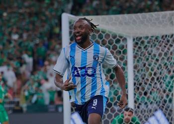 فيديو فيستون ماييلي يسجل هدف بيراميدز الثاني أمام الأهلي