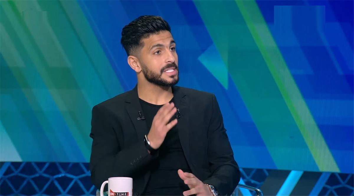 أيمن أشرف: لاعبو الأهلي يمدحون توروب.. ولكن 