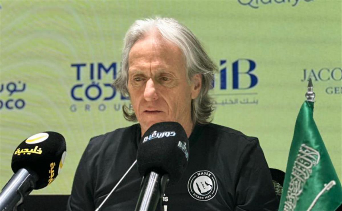 مدرب النصر يوضح موقفه من تدريب منتخب السعودية في كأس العالم