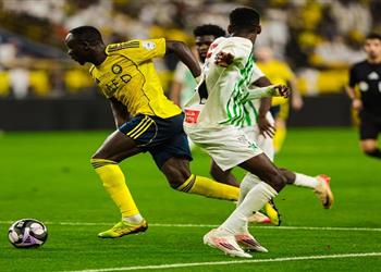 فيديو رونالدو يقود النصر لتخطي النجمة بخماسية والابتعاد بصدارة الدوري السعودي وإصابة دونجا
