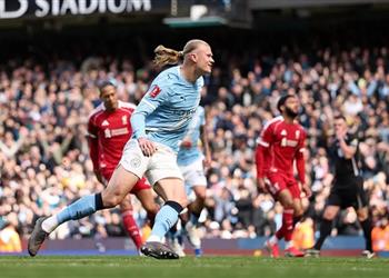 فيديو هالاند يسجل هدف مانشستر سيتي الأول أمام ليفربول