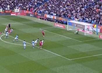 فيديو محمد صلاح يهدر ضربة جزاء لـ ليفربول أمام مانشستر سيتي