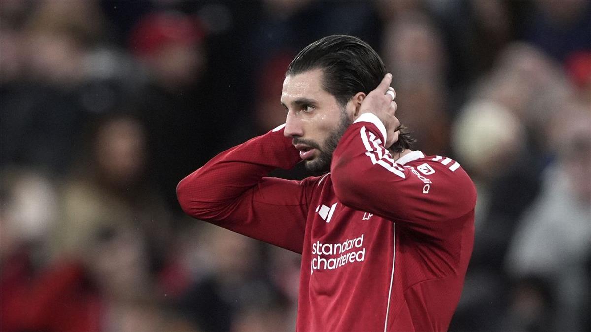 سوبوسلاي: الهزيمة أمام مانشستر سيتي برباعية لا تعكس مستوى ليفربول.. وهذا ما ينقصنا