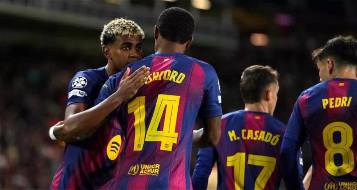 لاعبو برشلونة