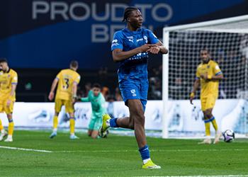 فيديو تعادل مثير بين الهلال والتعاون في الدوري السعودي