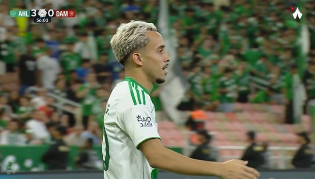هدف الاهلي الثالث في مرمي ضمك بالدورس السعودي