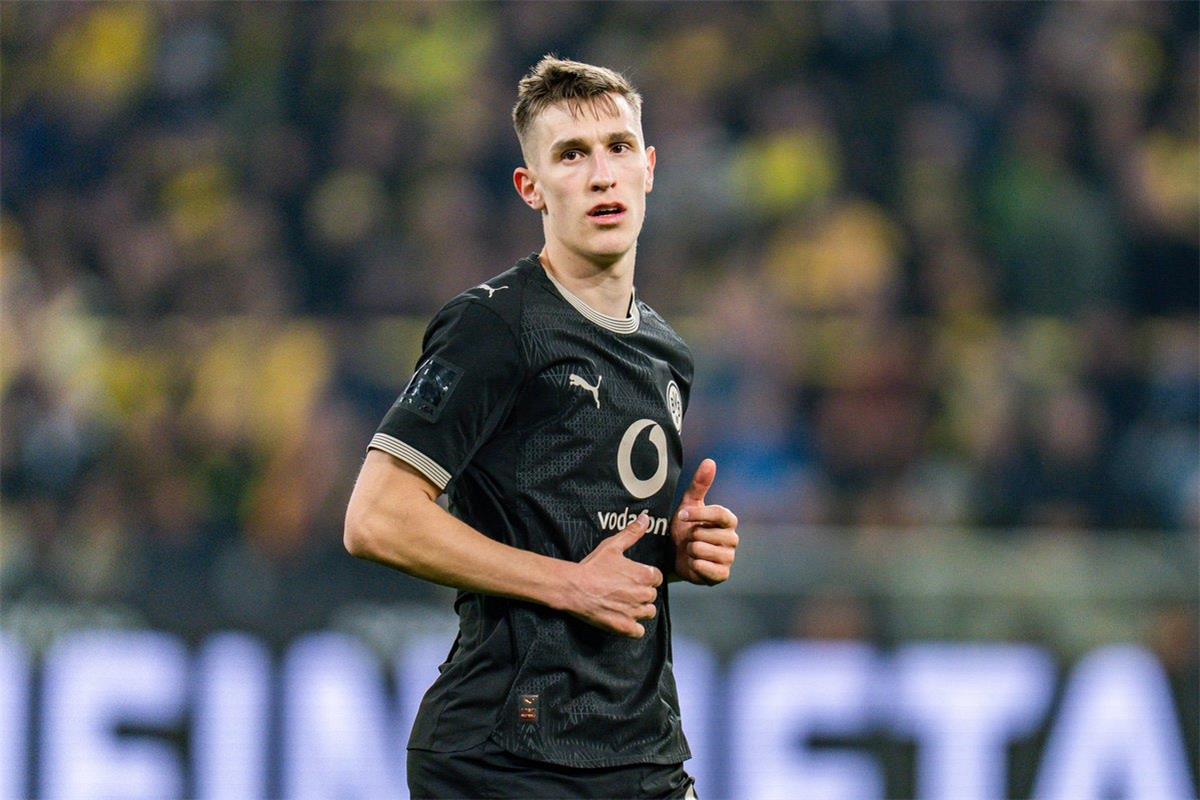 بعد اهتمام ريال مدريد.. شلوتربيك يحسم مستقبله مع بوروسيا دورتموند 