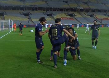 فيديو حسام عبد المجيد يسجل هدف الزمالك الرابع أمام المصري