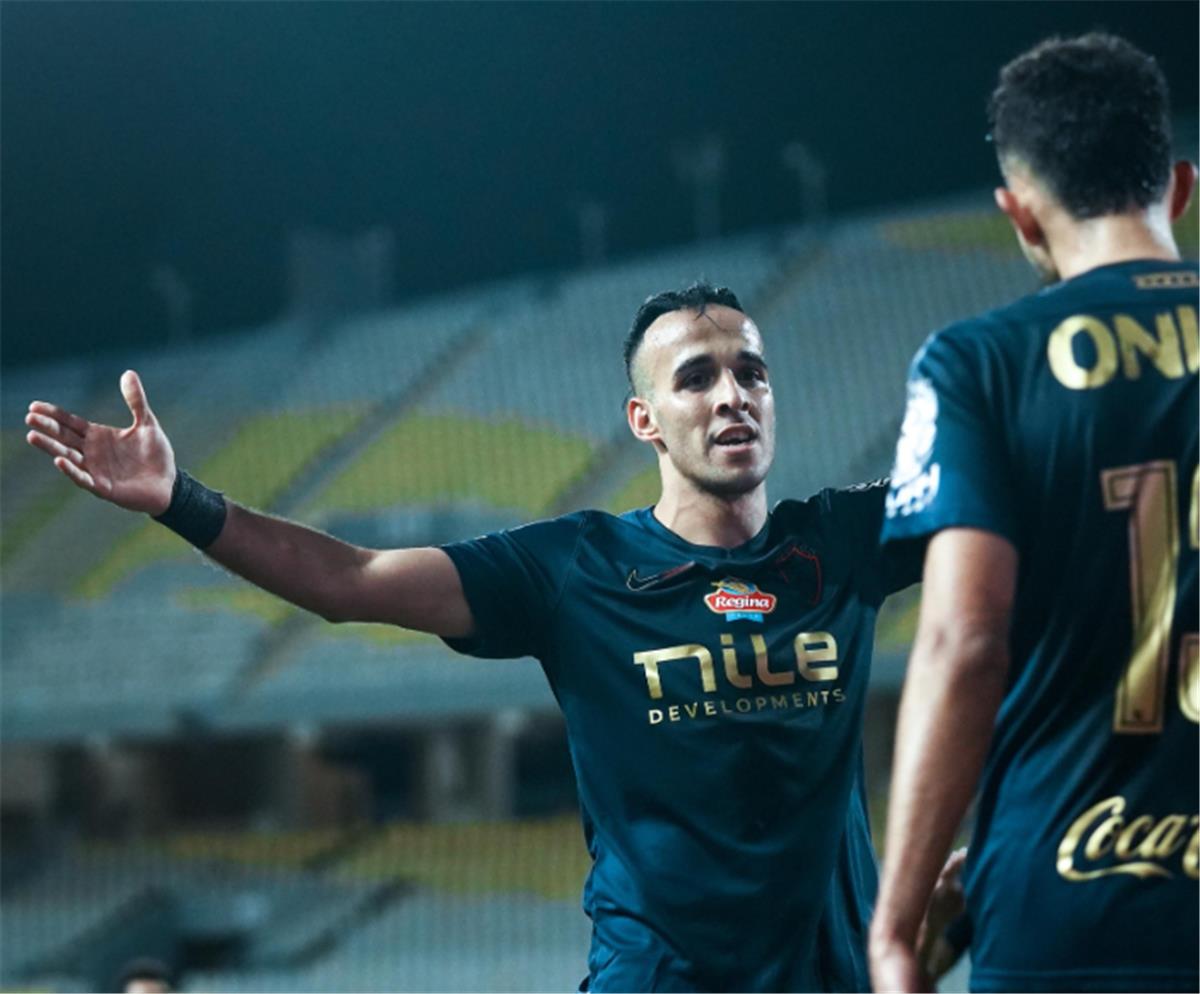 من ملاعب القرى إلى صدارة الزمالك.. صحيفة سعودية تُسلط الضوء على ناصر منسي