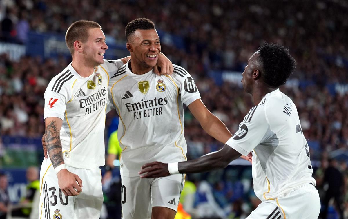 نجم بايرن ميونخ السابق: لاعب ريال مدريد يتذمر دائمًا.. ولا نقارن سوى بـ برشلونة 