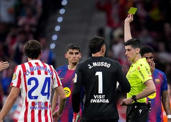 أتلتيكو مدريد يتهكم على لجنة الحكام بسبب واقعة مباراة برشلونة