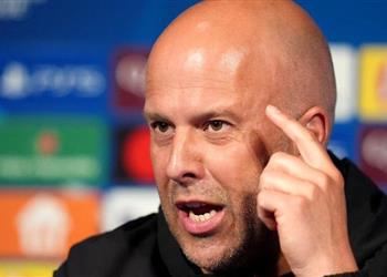 سلوت قبل مواجهة باريس سان جيرمان ليفربول لديه مشكلة وتلقينا هدفين كريهين أمام السيتي