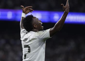 فان دير فارت ينتقد فينيسيوس أمام بايرن ميونخ أصبح يثير غضبي عندما أراه