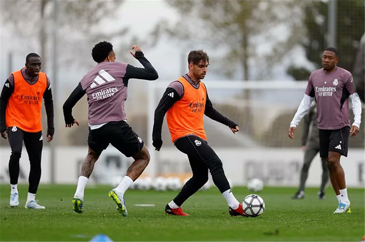 سبورت تنتقد أداء لاعب ريال مدريد أمام بايرن ميونخ: كان الحلقة الأضعف ويقدم مستويات غير لائقة