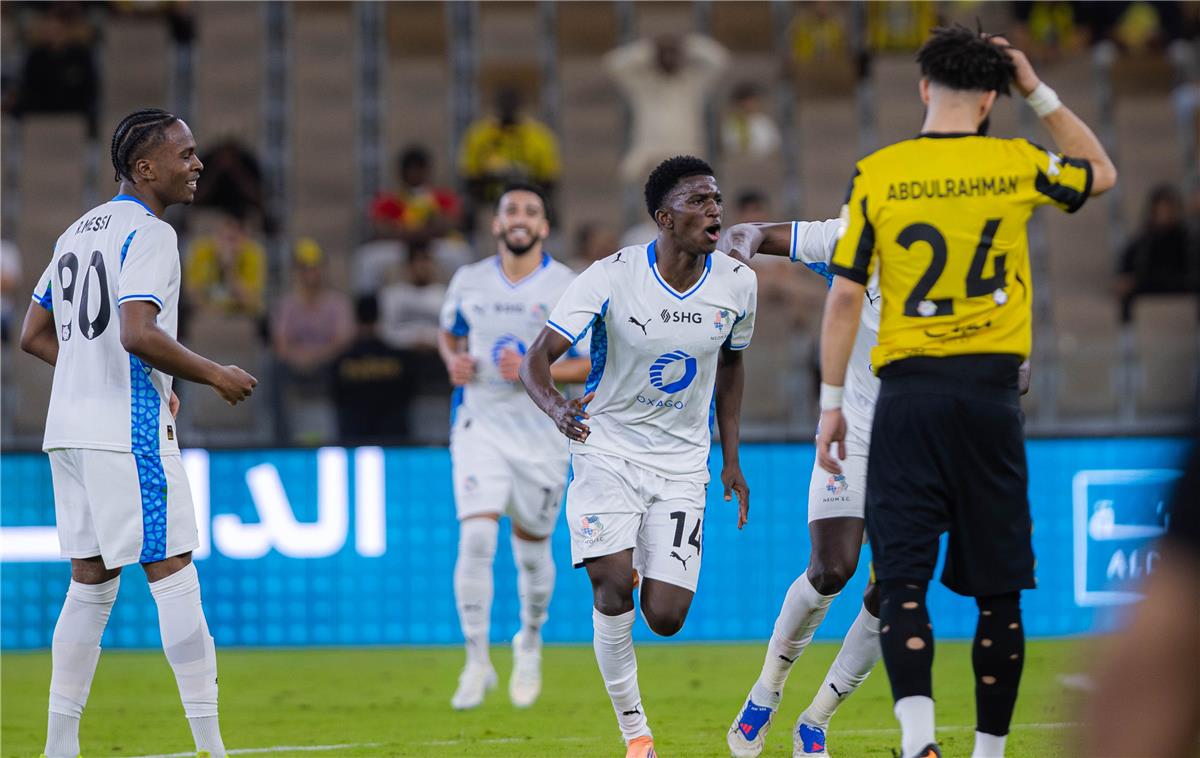 بمشاركة حجازي.. نيوم يخطف فوزًا قاتلًا أمام الاتحاد في الدوري السعودي