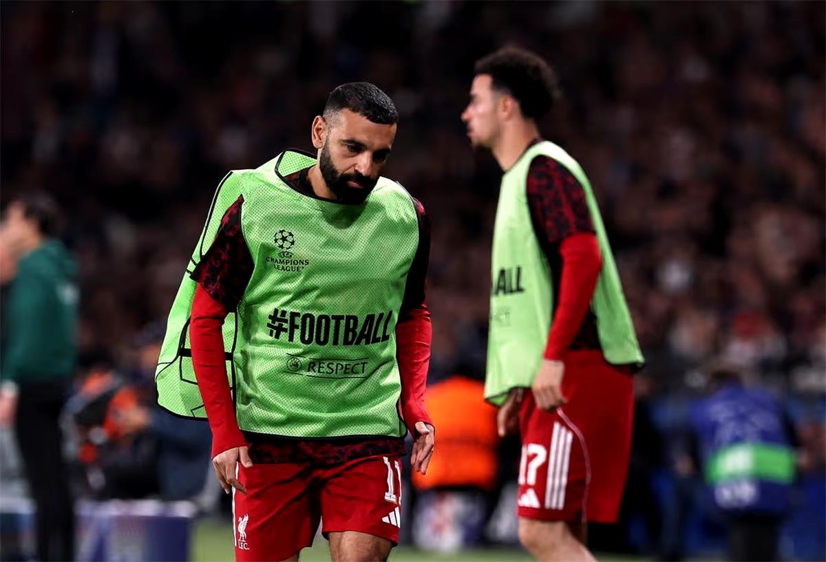 شبكة إنجليزية: وجه محمد صلاح يلخص نتيجة لقاء ليفربول وباريس سان جيرمان