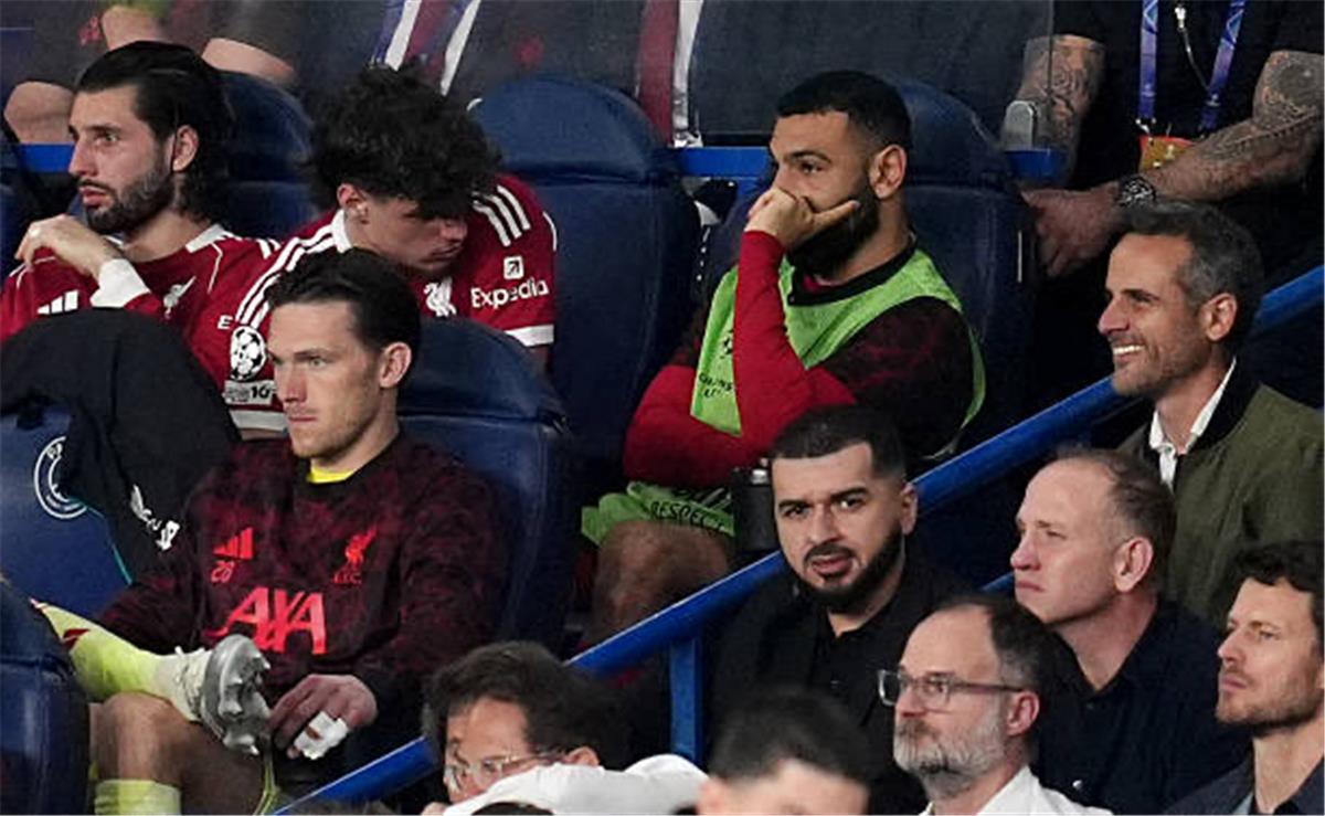 هنري: ليفربول ينهار بسبب محمد صلاح في حالة واحدة