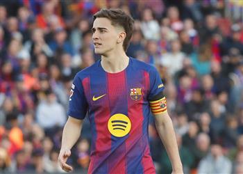 جافي لا يجب أن ننشغل بدوري أبطال أوروبا وراض عن موسم برشلونة