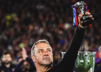 فليك بعد التتويج أمام ريال مدريد مباراة صعبة ولن أنسى رد فعل لاعبي برشلونة على نبأ وفاة والدي