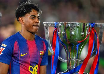 فرصة للانتقام لامين يامال يسخر من لاعب ريال مدريد بعد تتويج برشلونة بالدوري الإسباني