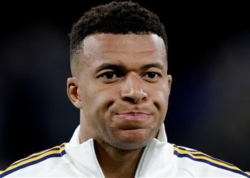 ضحك غير مبرر ورسائل مقلقة استياء وحيرة في ريال مدريد بسبب كيليان مبابي