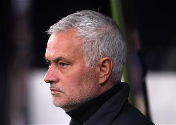 تواصل مع 3 لاعبين واختار قائد مشروعه تفاصيل جديدة في عودة مورينيو إلى ريال مدريد