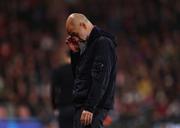 فيديو جمهور مانشستر سيتي يتجاهل خسارة لقب الدوري ويوجه رسالة لـ جوارديولا