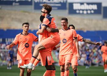 قائمة برشلونة لمواجهة أوساسونا في الدوري الإسباني موقف رافينها
