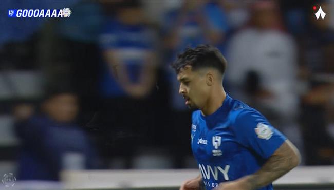 هدف الهلال الثاني في مرمي الحزم بالدوري السعودي