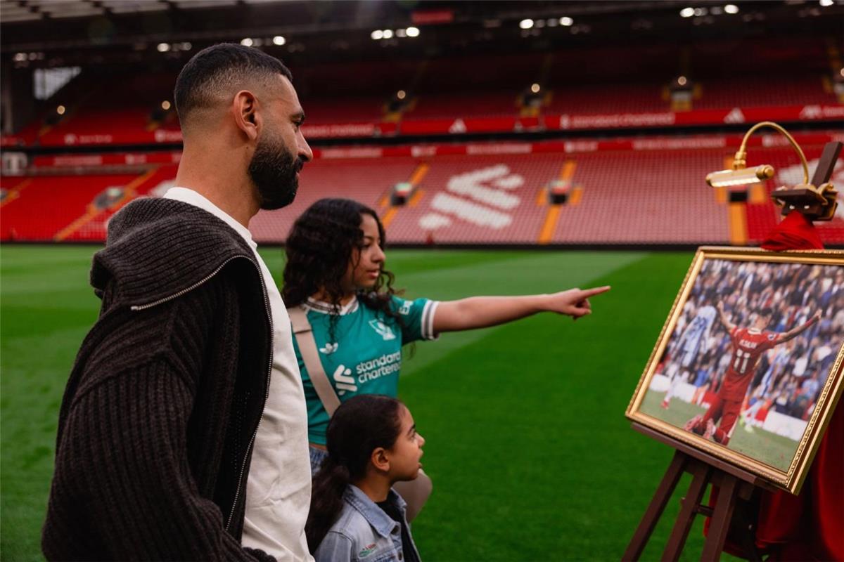 محمد صلاح: أطفالي يرفضون تشجيع فريقي الجديد بسبب ليفربول