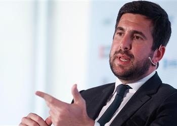 إنريكي ريكيلمي يعلن ترشحه لرئاسة ريال مدريد سنتمكن أخير ا من الإدلاء بأصواتنا