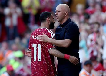 فيديو ميرور لقطة محمد صلاح وسلوت في مباراة ليفربول وبرينتفورد تحكي كل شيء