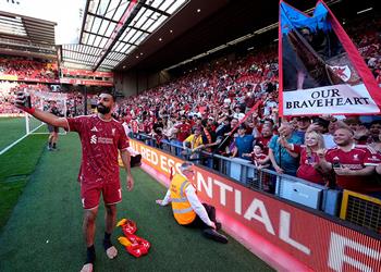 محمد صلاح يعلن موعد حسم مستقبله بعد رحيله عن ليفربول ويوجه نصيحة للمصريين