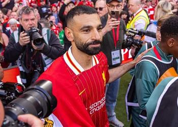 بعد إقالة سلوت هل يستمر محمد صلاح مع ليفربول