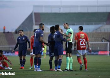 الأهلي المنتشي في مواجهة صعبة أمام إنبي بـ الدوري المصري